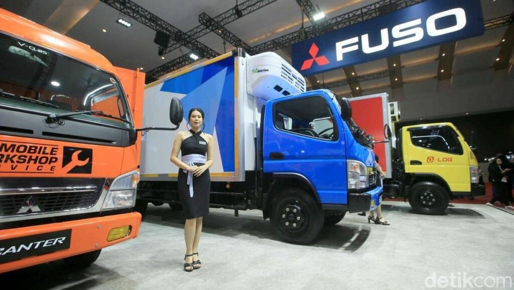 Uji Coba B50 Selesai, Truk Mitsubishi Fuso Aman Dipakai