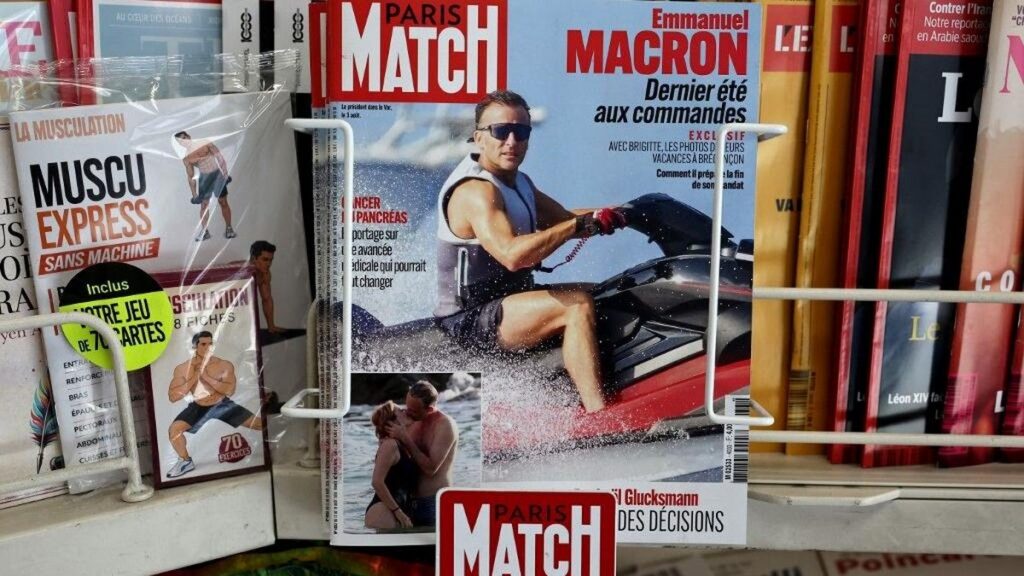 Emmanuel Macron Menuai Kecaman Usai Foto Jet Ski Jadi Sampul Majalah