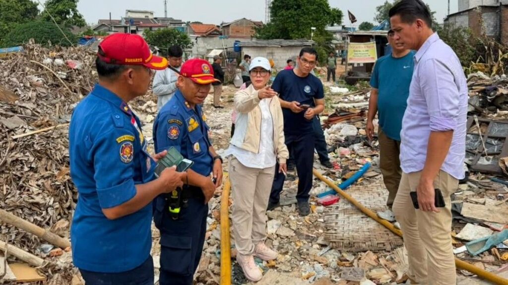Pemprov DKI Denda Tiga Pelaku Penimbunan Sampah Ilegal di Jakarta Timur