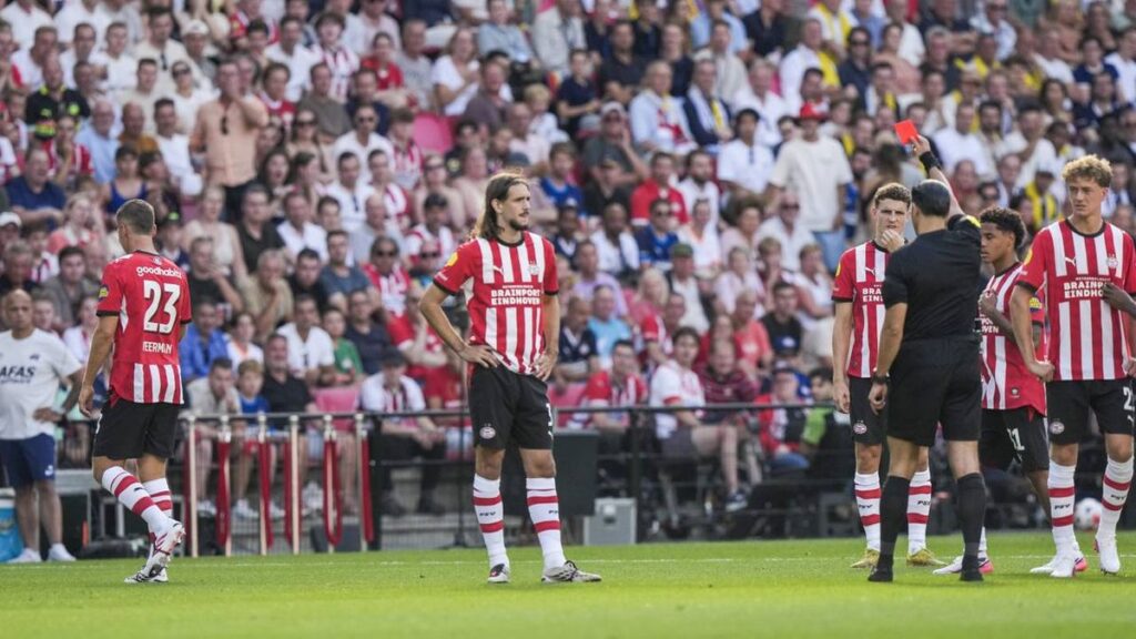 PSV Takluk 0-4 dari AZ di Johan Cruijff Schaal