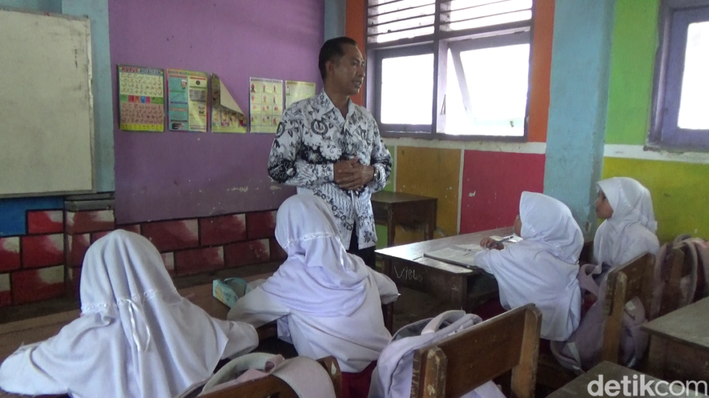P2G Minta Guru PPPK Paruh Waktu Diangkat Jadi Penuh Waktu Tanpa Tes
