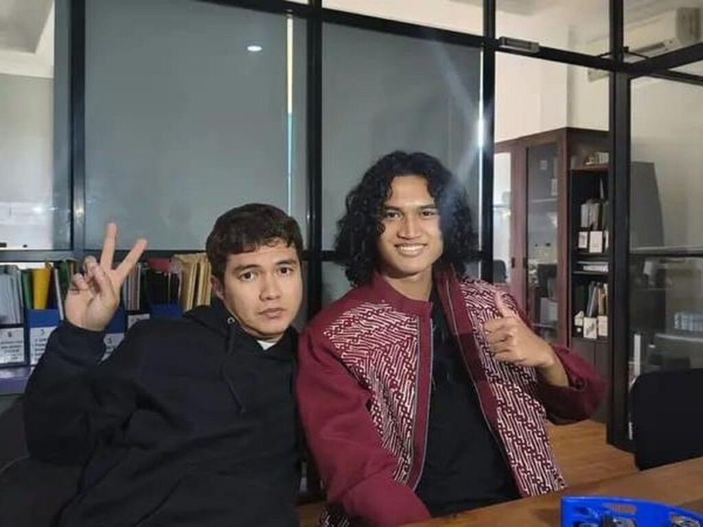 Atta Rumnan Gandeng Aldi Taher Rilis Lagu Maafkan