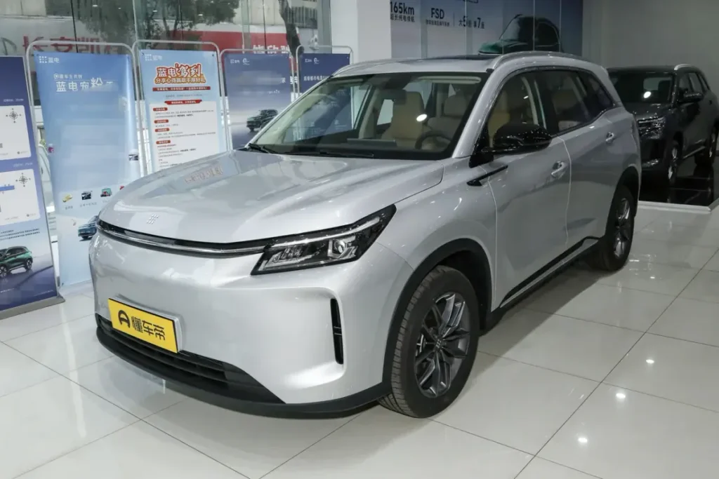PT Sokonindo Automobile Merilis Harga Resm DFSK E5 Plus di GIIAS 2026