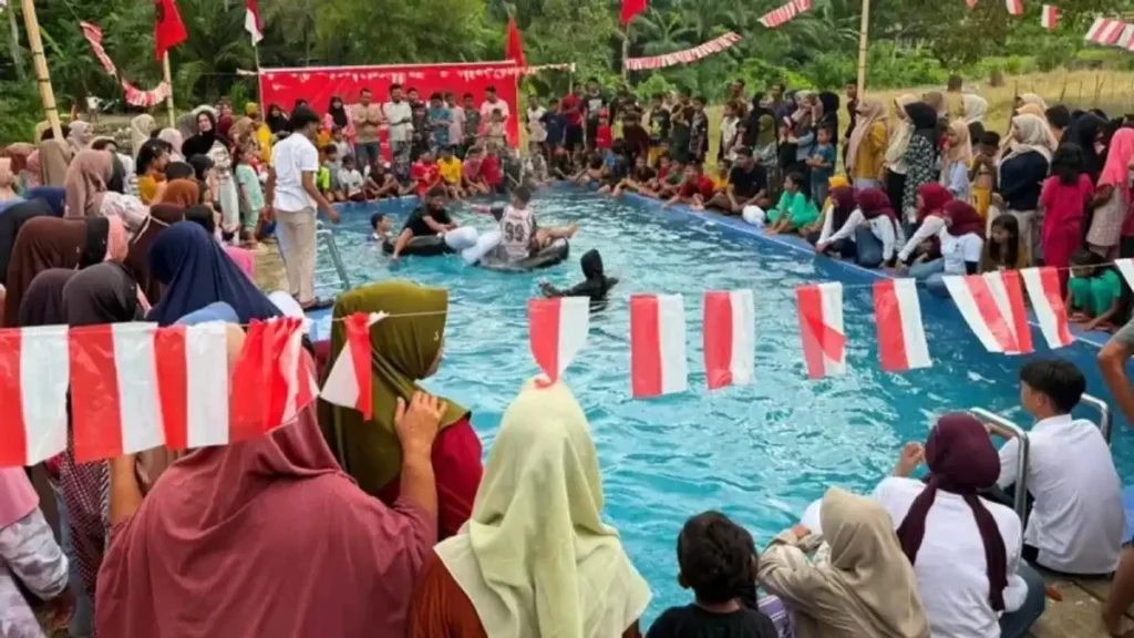 Jamaluddin Idham Gelar Lomba Perang Bantal HUT RI di Abdya