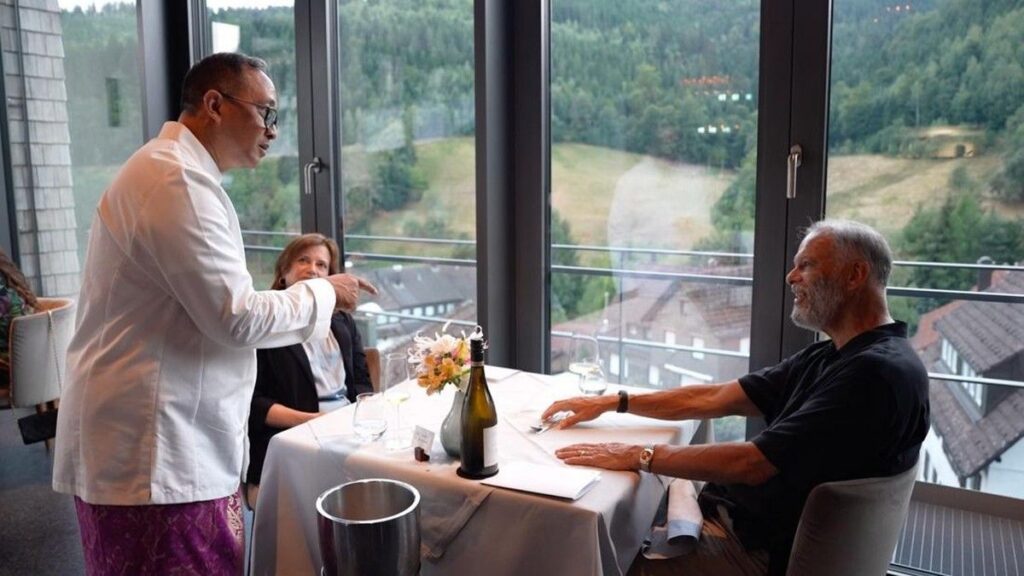 Chef Degan Pimpin Promosi Kuliner Indonesia di Restoran Michelin Jerman