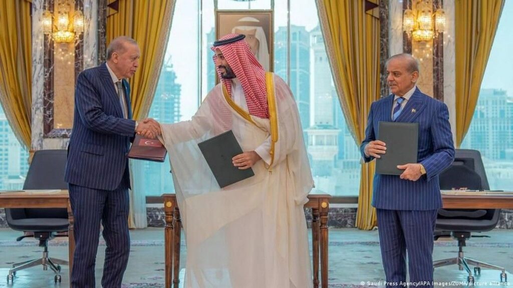 Perjanjian Pertahanan Bersama Makkah Ditandatangani Arab Saudi, Turki, dan Pakistan