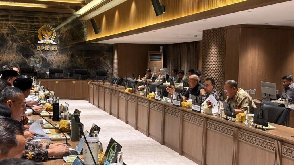 DPR RI Gelar Rapat Bersama Pemerintah Bahas Konflik Agraria