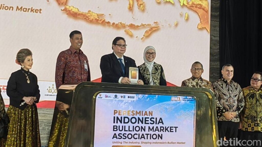 Airlangga Resmikan IBMA Dorong Potensi 1.800 Ton Emas Masyarakat