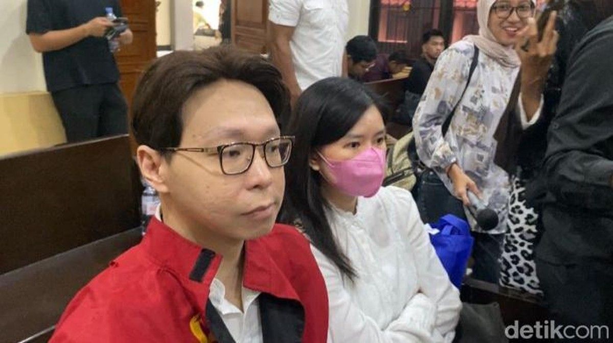 Sidang Richard Lee Ungkap Dugaan Pemerasan dan Izin Edar Ganda Produk