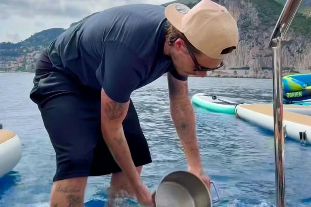 Brooklyn Beckham Soroti Cara Masak Pasta Pakai Air Laut