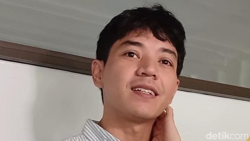 Elryan Carlen Laporkan Dugaan Penganiayaan oleh Eza Gionino di Cibubur