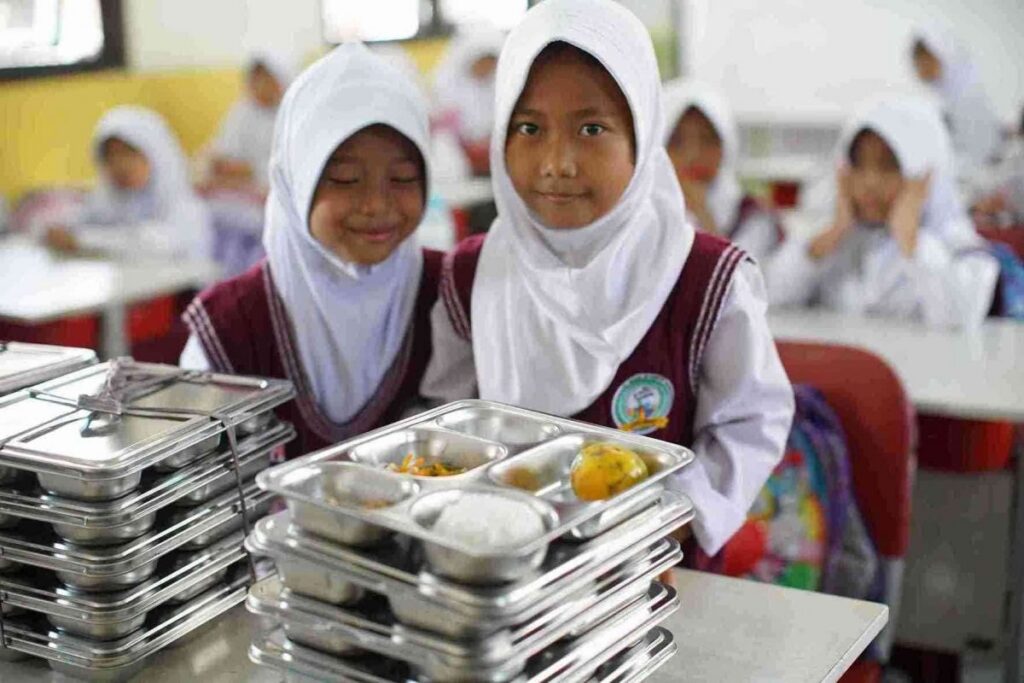 BGN Ancam Sanksi Pidana Kasus Keracunan Makan Bergizi Gratis