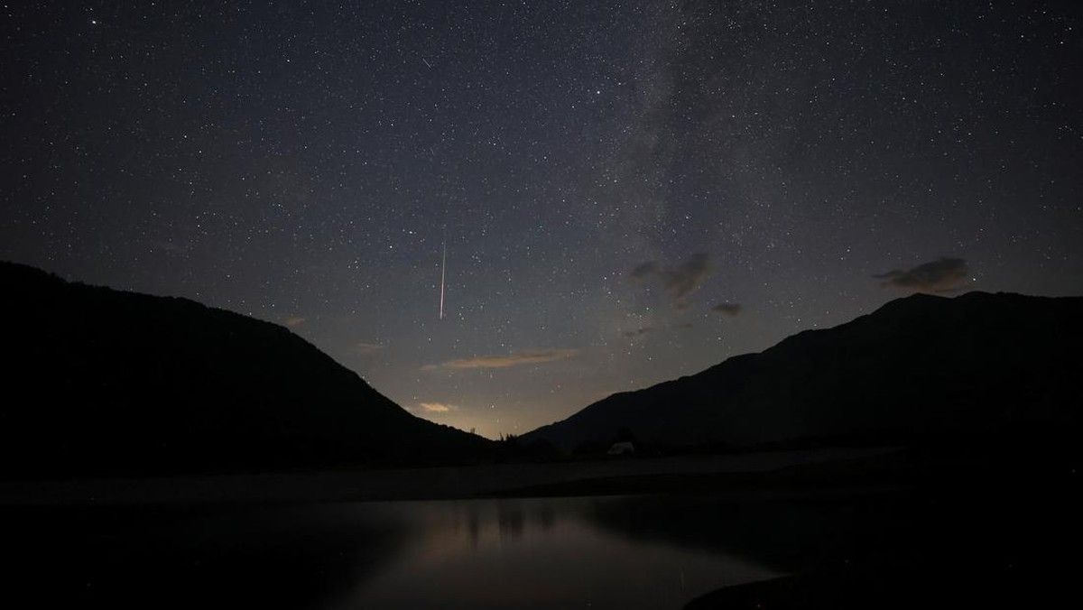 BRIN Ungkap Cara Amati Puncak Hujan Meteor Perseid 13 Agustus 2026
