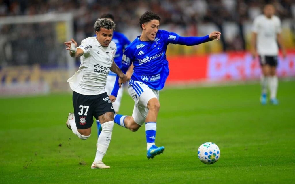 Cruzeiro Tundukkan Corinthians 2 1 pada Pekan Ke 23 Liga Brasil