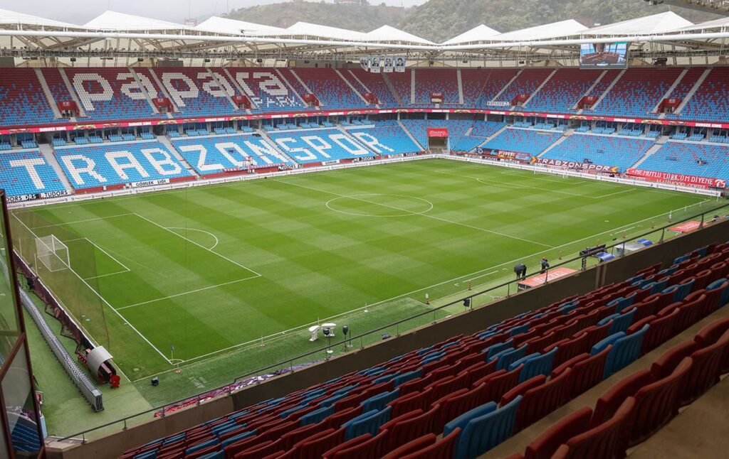 Pengumuman Transfer Muhammed Salah Picu Antrean Jersey di Trabzon