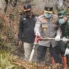 Kapolda Riau dan Pangdam Patroli Udara dan Padamkan Karhutla di Pelalawan