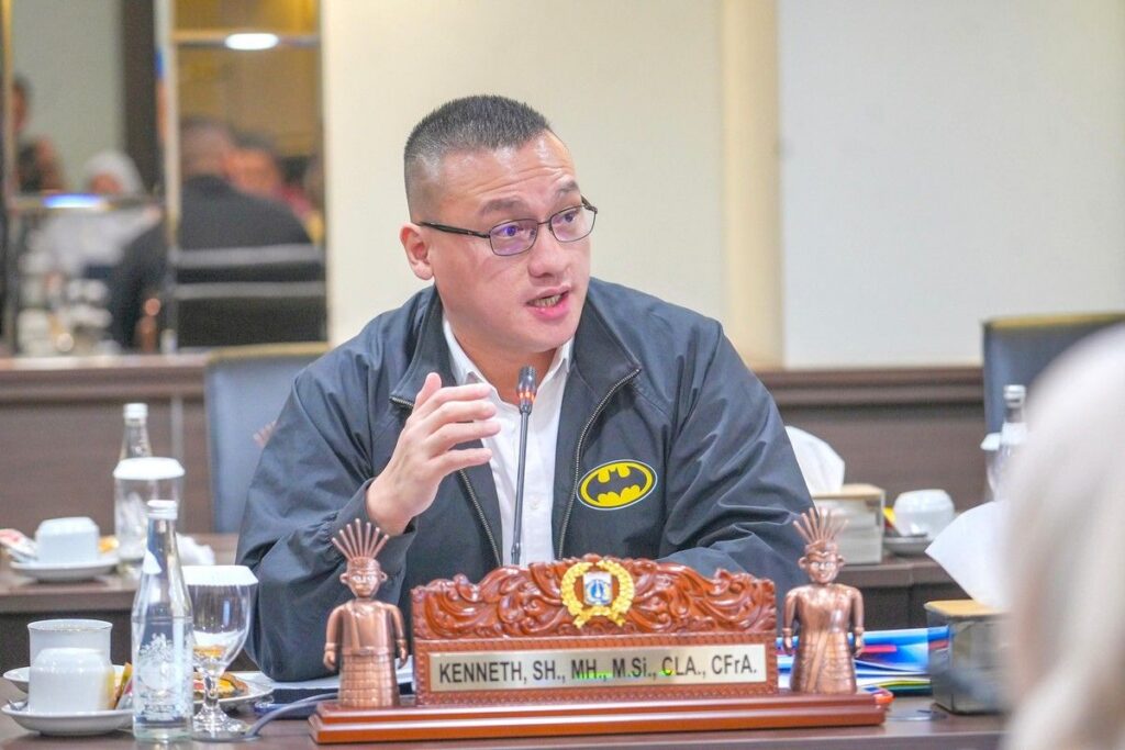 DPRD DKI Minta Evaluasi Sistem Rekrutmen Sopir JakLingko