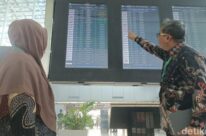 Kebakaran Hutan Lumpuhkan Puluhan Penerbangan Bandara Supadio