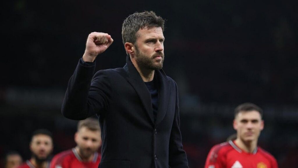 Michael Carrick Minta Manchester United Tambah Dua Pemain Baru