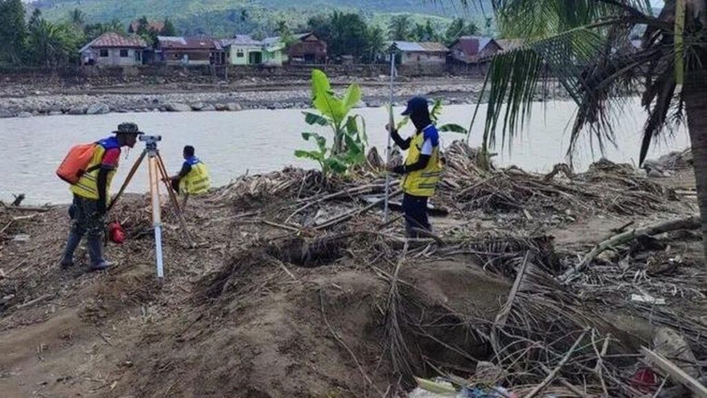 Pemkab Pidie Jaya Percepat Normalisasi Muara Sungai Krueng Meureudu