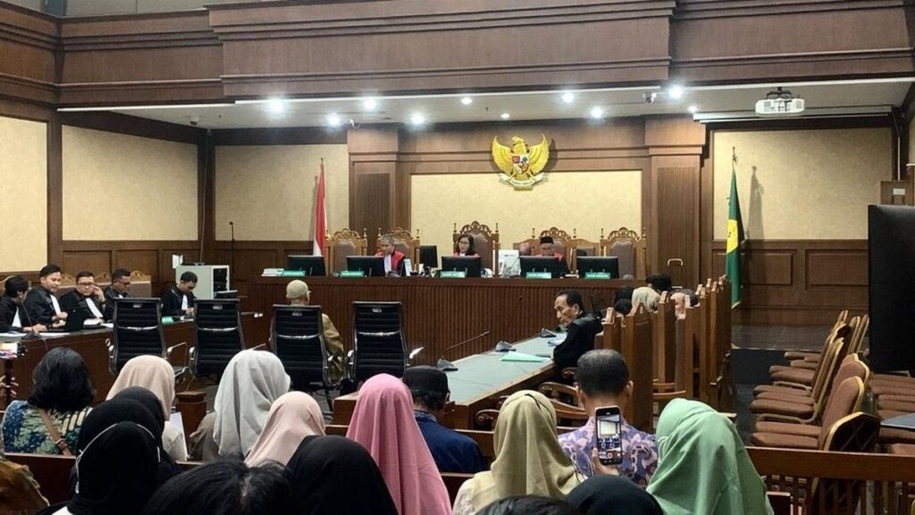 Hakim Tolak Penangguhan Penahanan Ketum Kesthuri Asrul Azis Taba