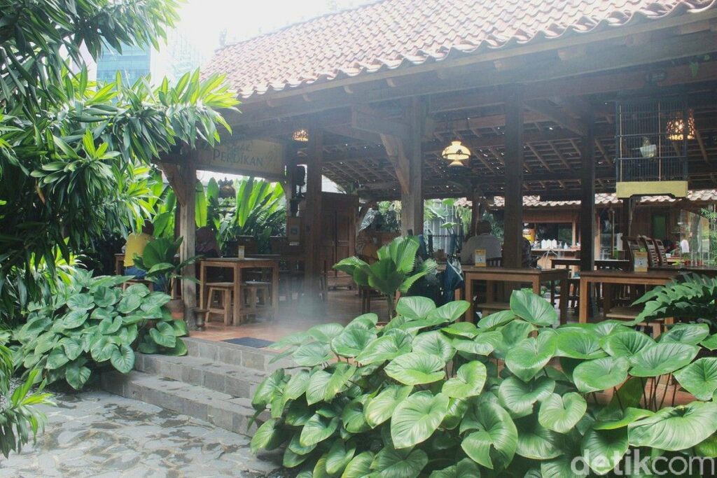 5 Rekomendasi Restoran Bebek Lezat dan Empuk di Jakarta