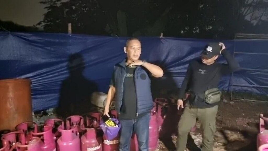 Polisi Penggerebek Gudang Pengoplosan Gas Bersubsidi di Bogor