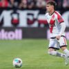 Chelsea Sepakati Transfer Pep Chavarria dari Rayo Vallecano