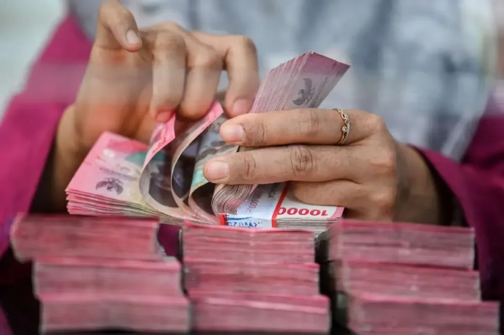 Rupiah Menguat ke Rp17.792 per Dolar AS pada Hari Kemerdekaan RI