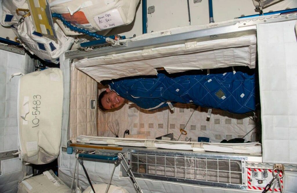 Astronaut di ISS Saksikan 16 Kali Matahari Terbit dalam Sehari