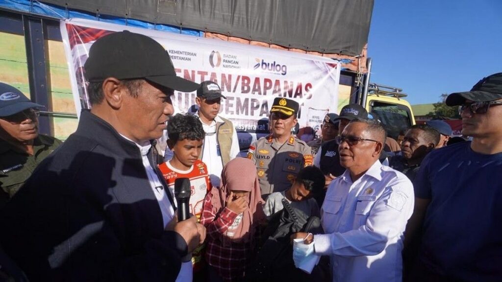 Pemerintah Salurkan 207 Ton Beras untuk Korban Gempa Flores