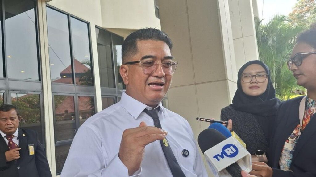 Rektor UI Jelaskan Biaya Kuliah dan Dukungan untuk Mahasiswa Pas-pasan