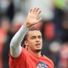 Middlesbrough Incar Bek Ashley Phillips dari Spurs