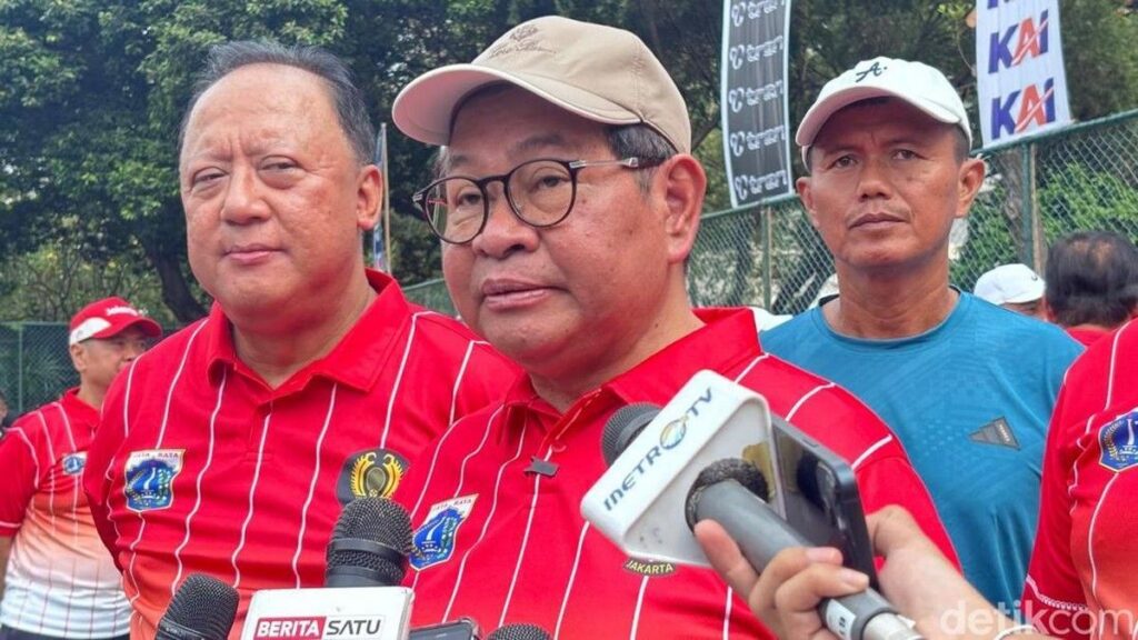 Pramono Anung Menyoroti Pemasangan Pagar Tinggi di Mal Jakarta