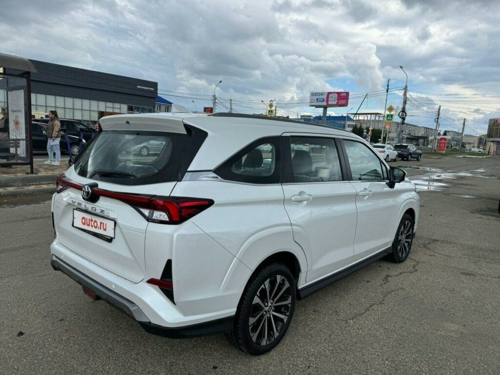 Toyota Veloz Hybrid Tawarkan Varian Lengkap dan Harga Terbaru Agustus 2026
