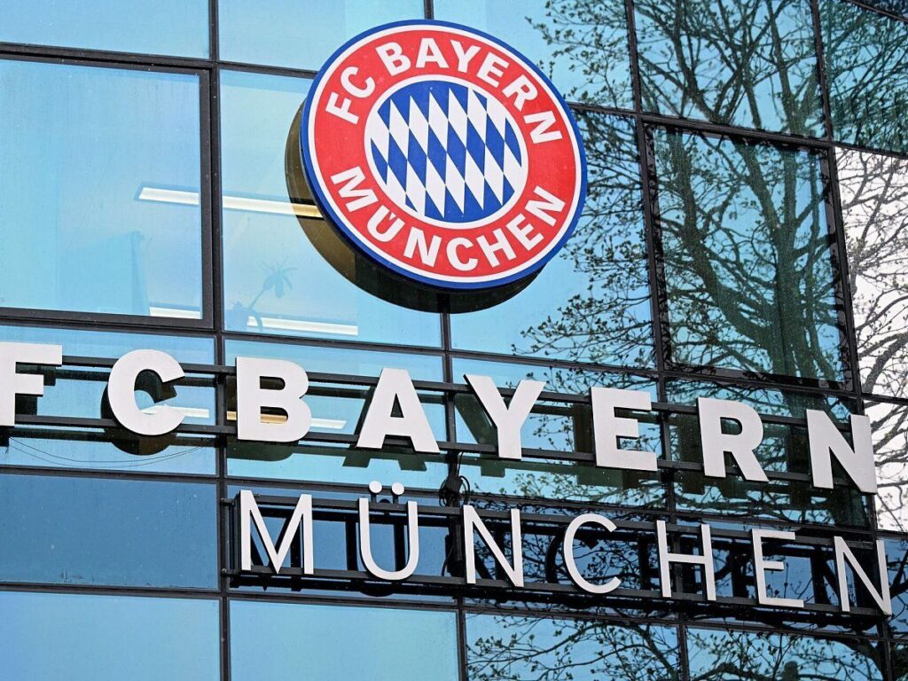 FC Bayern München Tawar Saham Lima Persen ke Viessmann