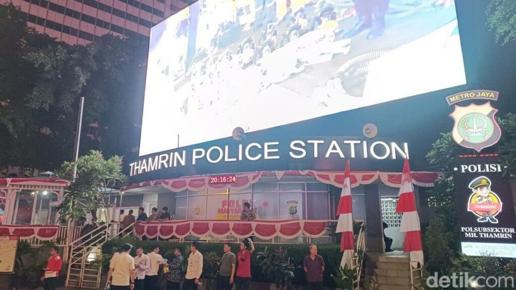 Polisi Amankan Anak Hilang di Stasiun MRT Bundaran HI