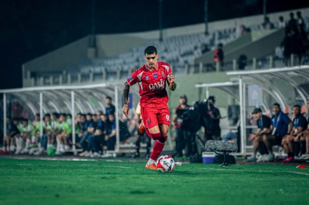 Carlos Franca Bawa Ararat Armenia Menang di Kualifikasi Liga Champions