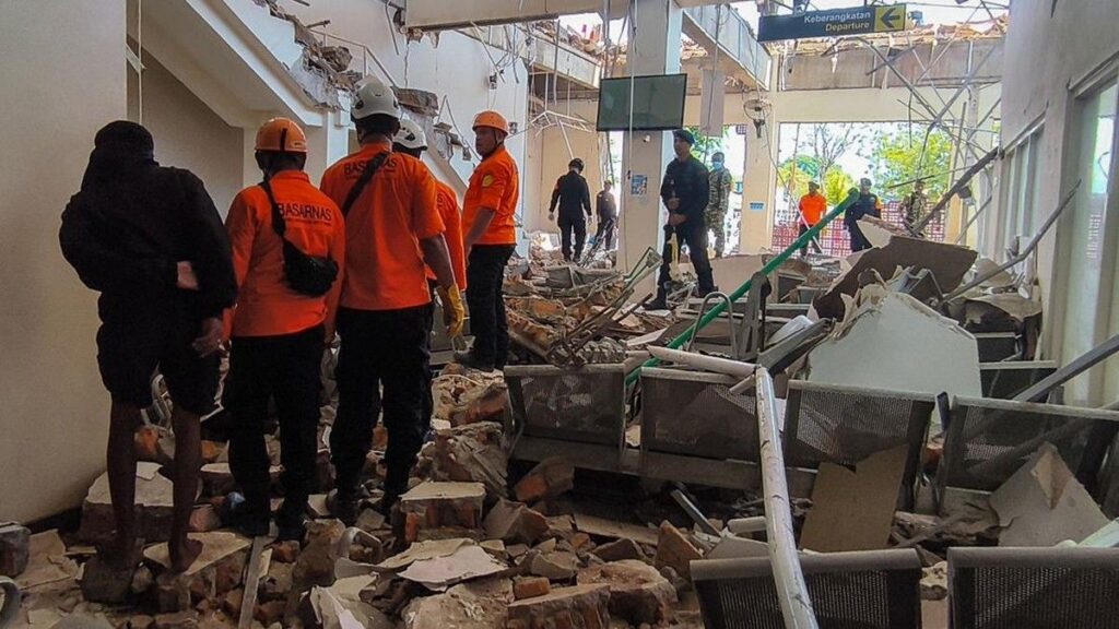 Gempa Magnitudo 7,7 Guncang NTT Badan Geologi Imbau Warga Waspada