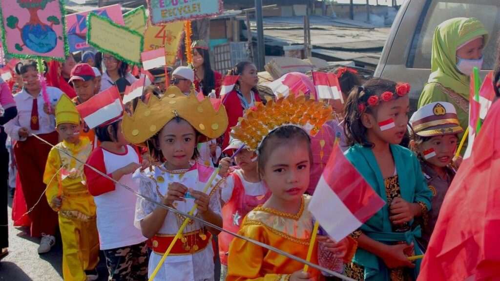 10 Kostum Pawai Tema Kemerdekaan 17 Agustus Unik untuk Anak