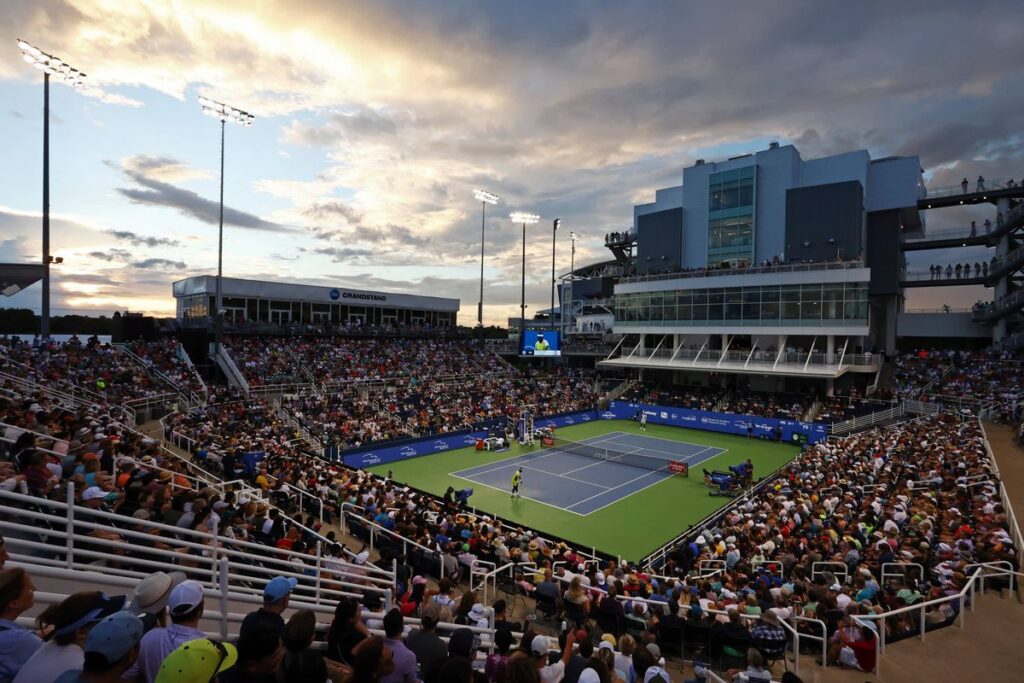 Thiag Agustin Tirante Tumbangkan Novak Djokovic Di Cincinnati Open