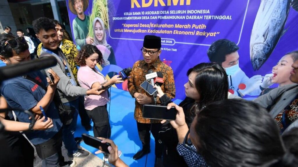 Kemendes Gelar Seminar Nasional Koperasi Desa Merah Putih di Makassar
