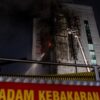 Sistem Lampu Lalu Lintas Jakarta Manual Akibat Kebakaran Gedung Bapenda