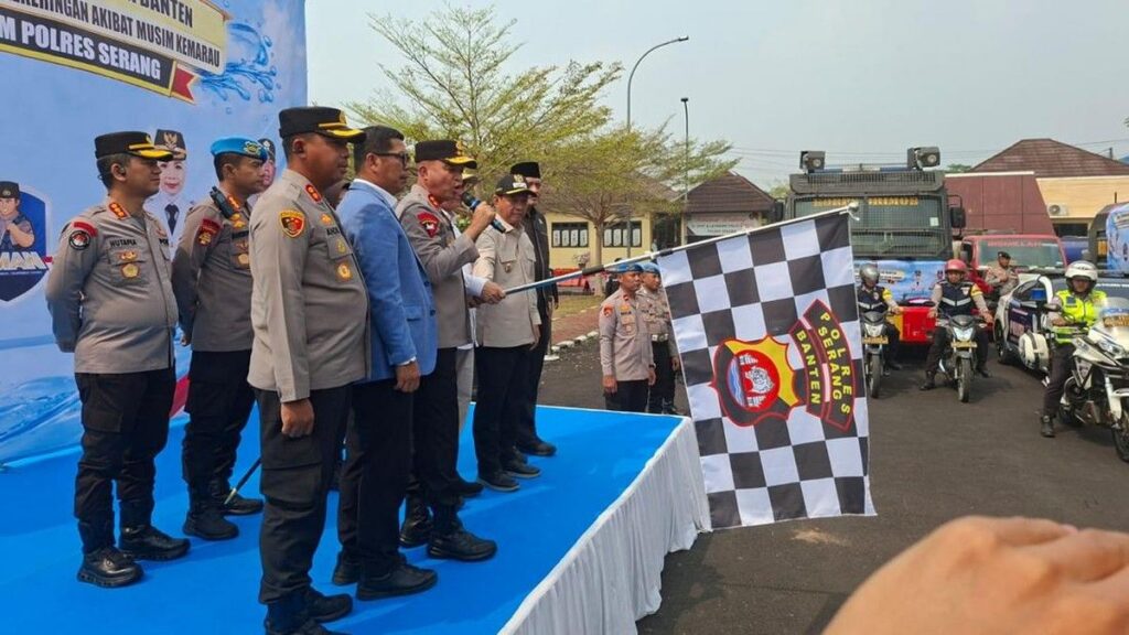 Polres Serang Salurkan Bantuan 502 Ribu Liter Air Bersih