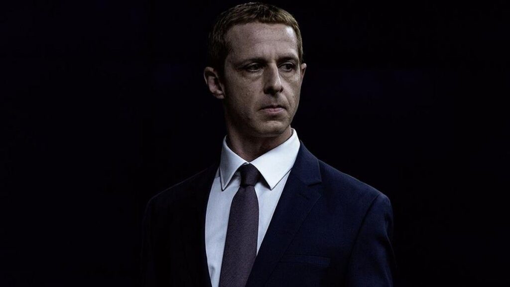 Jeremy Strong Tanggapi Perannya Sebagai Mark Zuckerberg