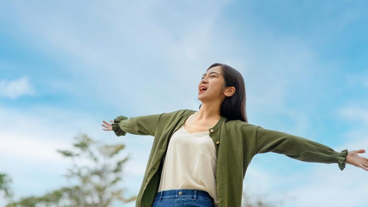 6 Kepribadian Penyuka Musim Panas Menurut Studi dan Psikologi