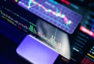 IHSG Menguat ke Level 6.525 Pembelian Bersih Asing Capai Rp992 Miliar