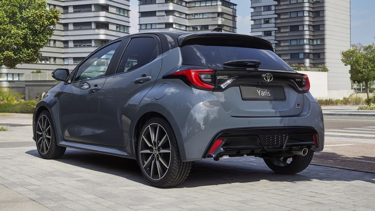 Membedah Harga dan Spesifikasi Toyota Yaris 2014-2015 Bekas