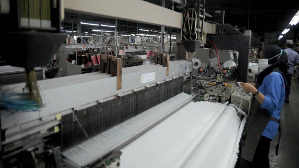Industri Tekstil Indonesia Tumbuh 6,36 Persen pada Kuartal II-2026