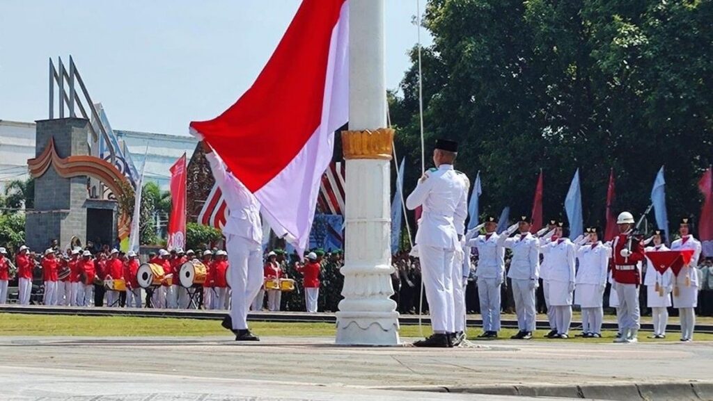 Aturan Upacara 17 Agustus di Sekolah Beserta Susunan Acara